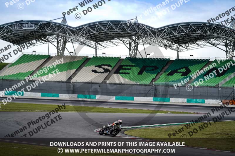 Sepang;event digital images;motorbikes;no limits;peter wileman photography;trackday;trackday digital images